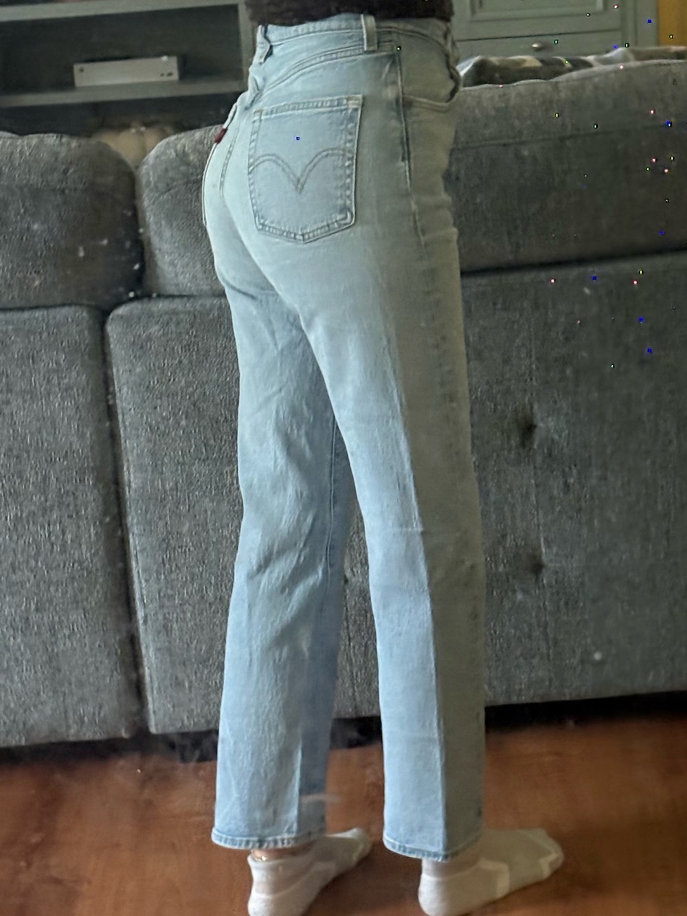 Levi’s Ribcage Straight Denim Jeans - Picture 3 of 10